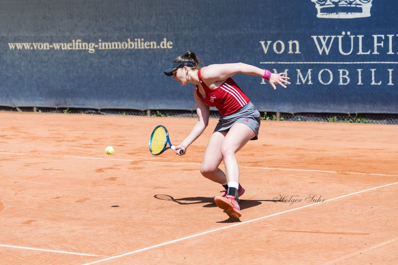 Laura Bente 11 - BL2 DTV Hannover - TC Blau-Weiss Halle : Ergebnis: 9:0